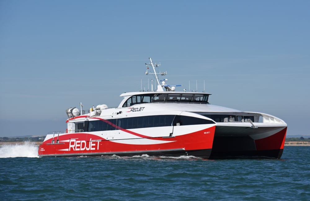 Red Jet HiSpeed Ferries to Isle of Wight Red Funnel Ferries